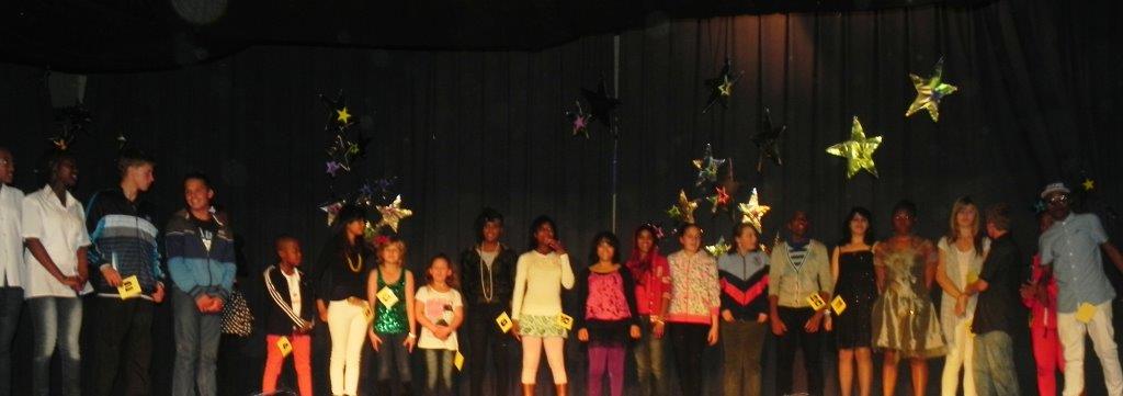 Lantern's Got Talent 2013 - All the participants on stage together